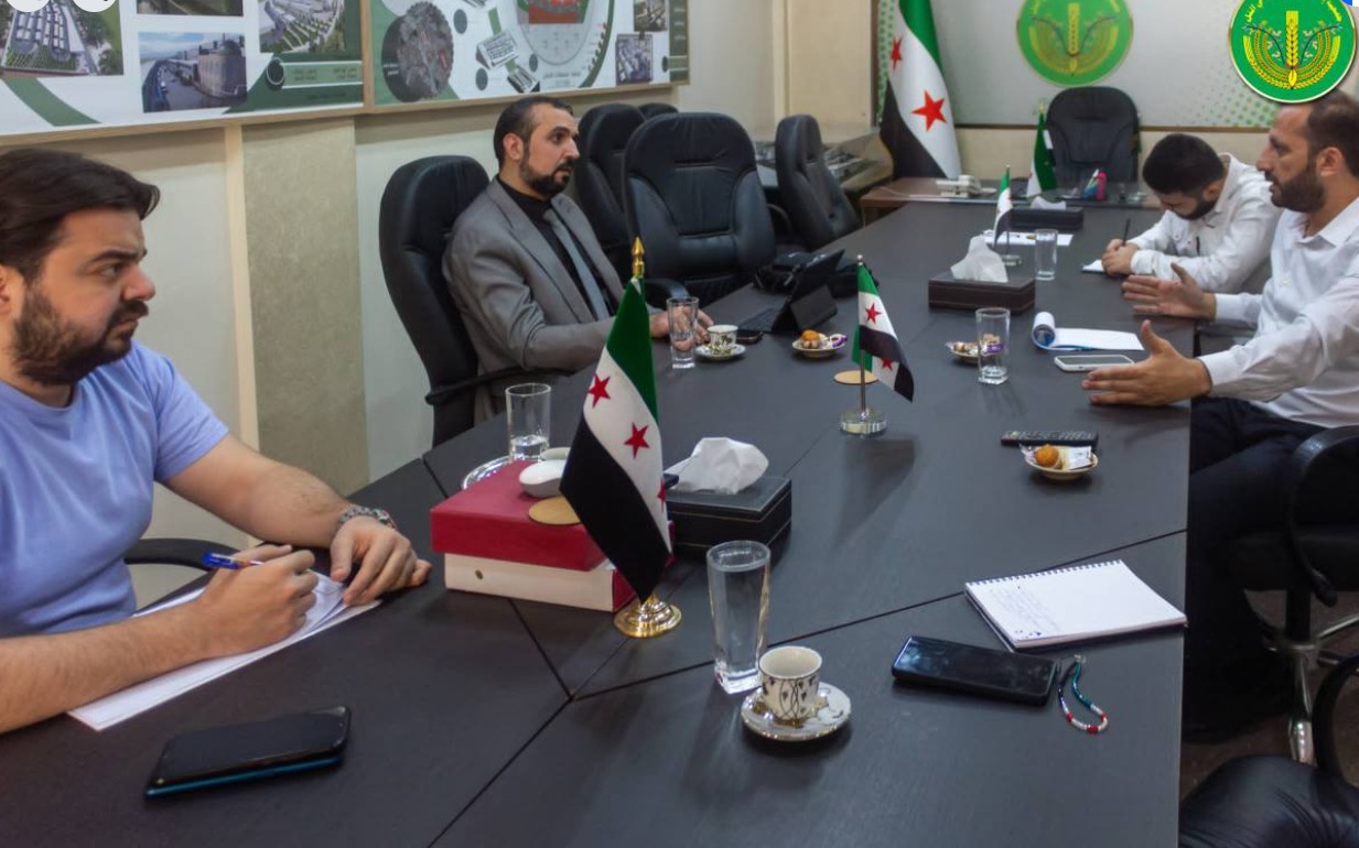 اجتماع مجلس إدارة جمعية إنعاش الفقير الخيرية مع المهندس أنس الحبشي